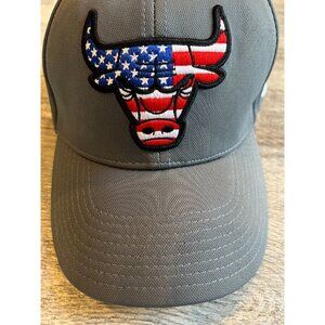 Chicago‎ Bulls NBA Stretch Fit Hat USA Flag Gray OSFM Ultra Game Basketball